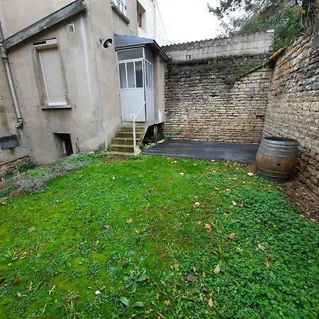 L'azur - 4 Prs Avec Jardin En Centre